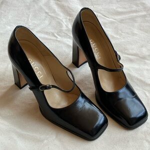 Vintage Gucci Black Patent Leather Mary Jane Heels
